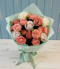 Букет цветов из:  Розы в Каменке Ленинградская область