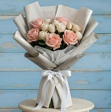 Букет цветов из:  Розы в Каменке Ленинградская область