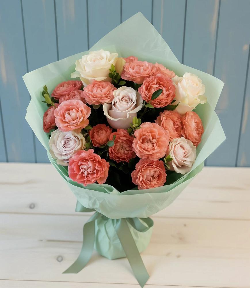 Букет цветов из: Розы в Каменке Ленинградская область