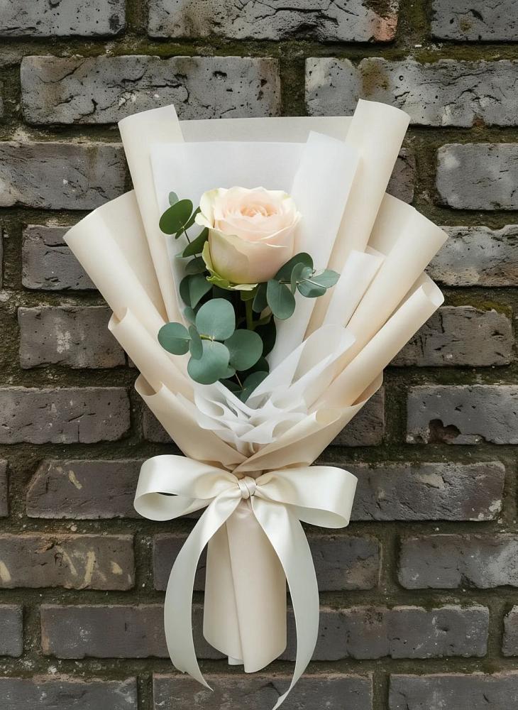 Букет цветов из: Розы в Каменке Ленинградская область