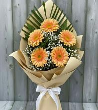 Букет цветов из:  Герберы #REPLACE_PRED# Каменке Ленинградская область